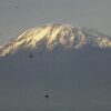 新雪を被ったキリマンジャロ山 ＜2010年１月撮影＞